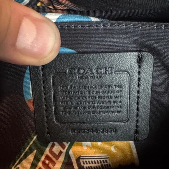 Coach Black Leather Toiletry Bag - Picture 3 of 3